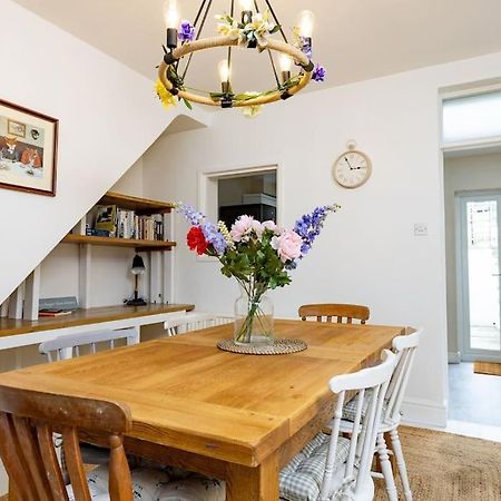 Pure B - Welcoming Bath City 3 Bed House Free Parking & Wifi ภายนอก รูปภาพ