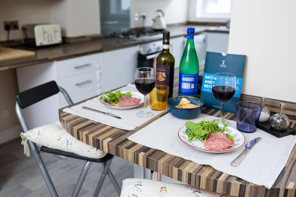 Pure B - Welcoming Bath City 3 Bed House Free Parking & Wifi ภายนอก รูปภาพ