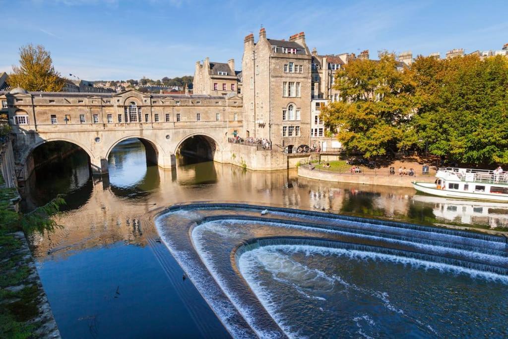 Pure B - Welcoming Bath City 3 Bed House Free Parking & Wifi ภายนอก รูปภาพ