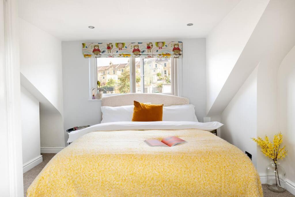 Pure B - Welcoming Bath City 3 Bed House Free Parking & Wifi ภายนอก รูปภาพ